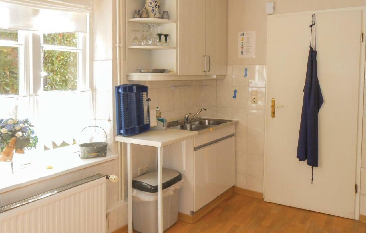 1 Bedroom Nice Apartment In Flueggendorf Klausdorf  Kültér fotó